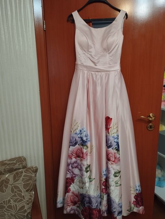 Випускне вечірнє плаття