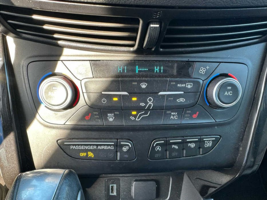 Ford Escape Titanium      2019