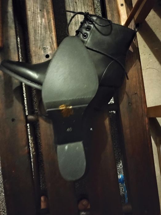 Sprzedam buty damskie