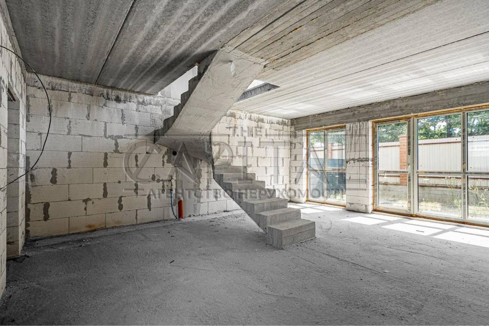 ПРОДАЖА Танхаус возле воды Осокорки