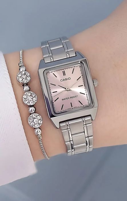 Годинник жіночий  Casio LTP-V007D-4EUDF. Оригінал.
