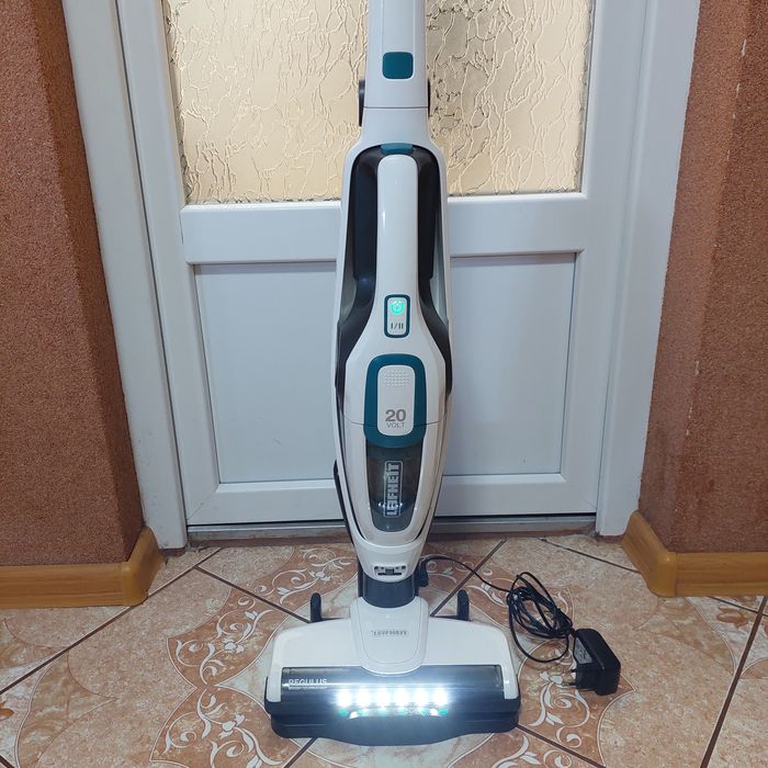 Пилосос акумуляторний вертикальний