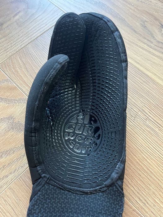 Rękawice do surfingu RIP CURL  flash bomb 5/3 mm - L