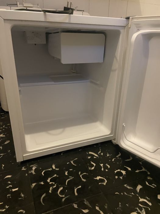 mini bar / frigorifico KUNFT como novo