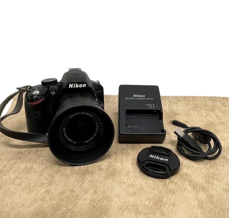 Фотоапарат Nikon D3200