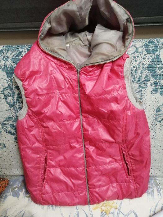 Жилетка женская.