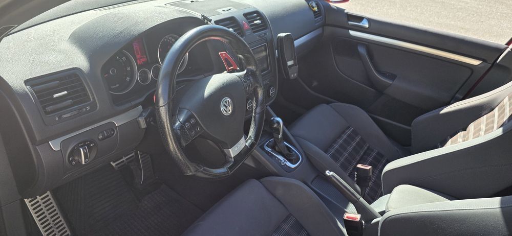 Vw golf V GTI DSG 200CV
