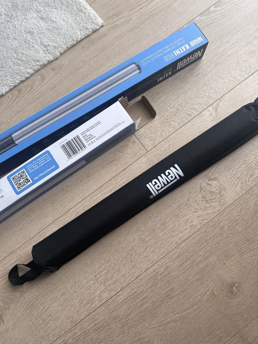 Miecze świetlne lampyy Newell RGB Kathi PRO