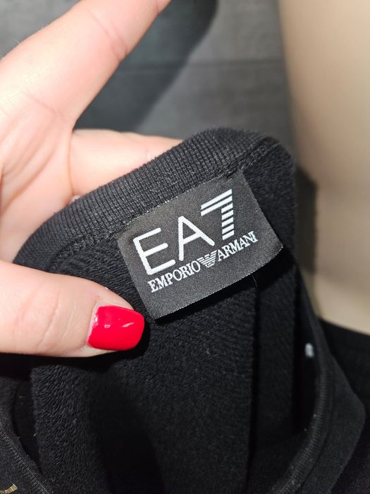 Bluza męska Emporio Armani EA7 złote napisy na ramionach rozmiar M