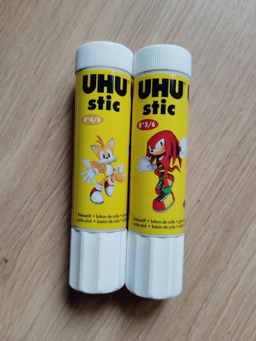 Dwa nieotwarte kleje UHU Sonic