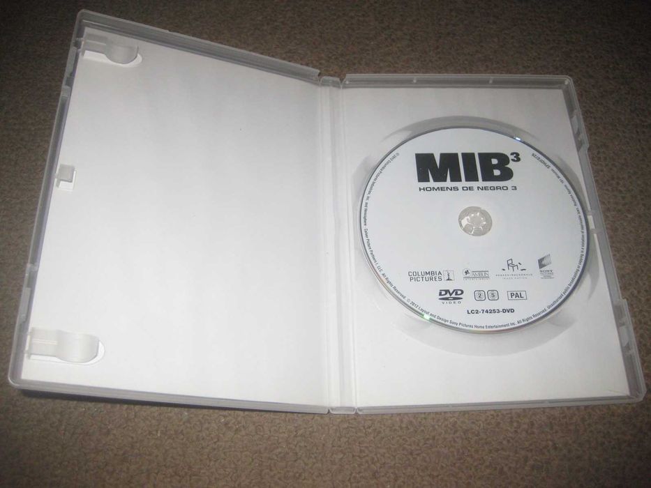 DVD "MIB - Homens de Negro 3" com Will Smith