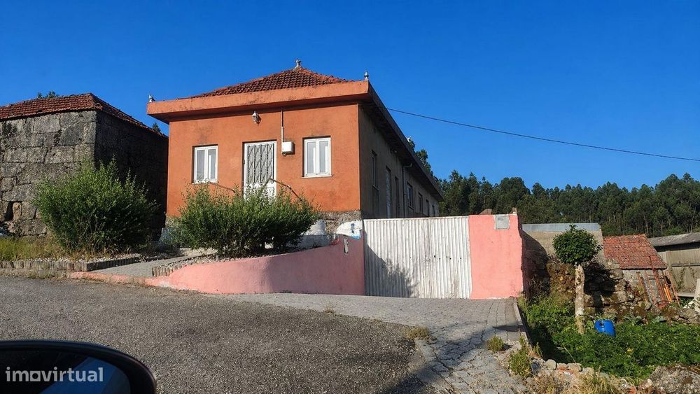 Moradia T3 em Seidões