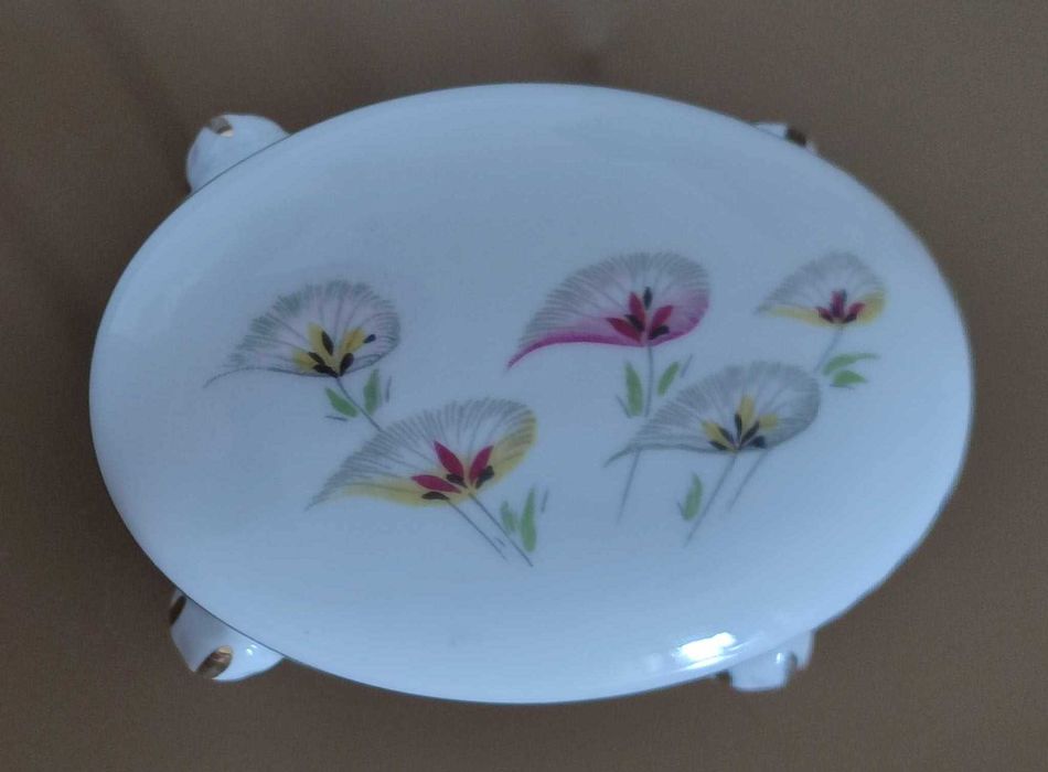 Guarda Joias porcelana Vista Alegre - motivos florais - 1947