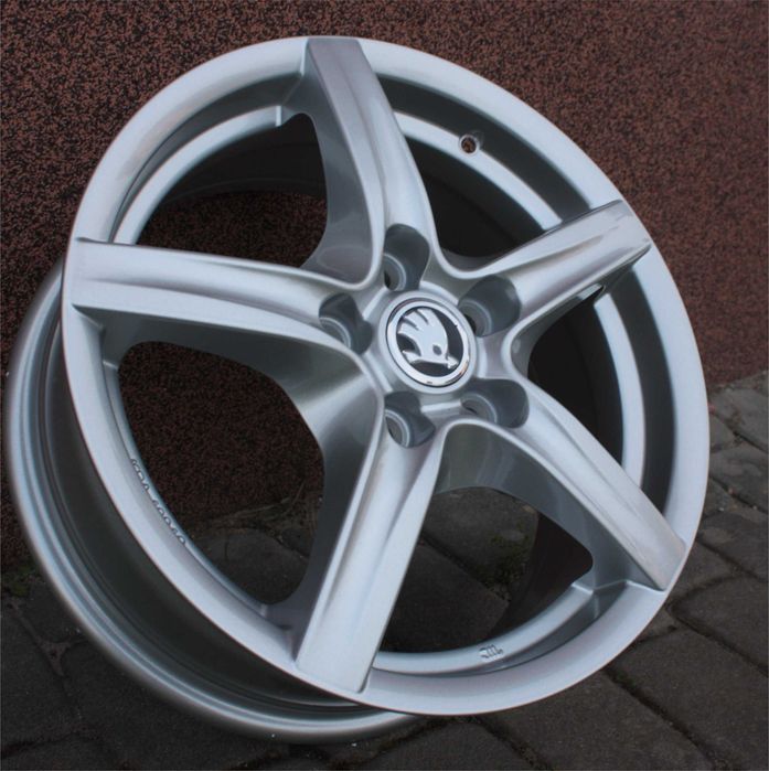 Nowe niemieckie alufelgi Alutec 15 5x112 Audi A3 VW Golf Seat Skoda Oc
