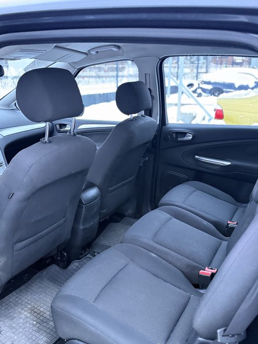 Na Sprzedaz Ford S-Max 2.0 D /Zadbany/7-osobowy/Gwarancja/Klima/Hak/