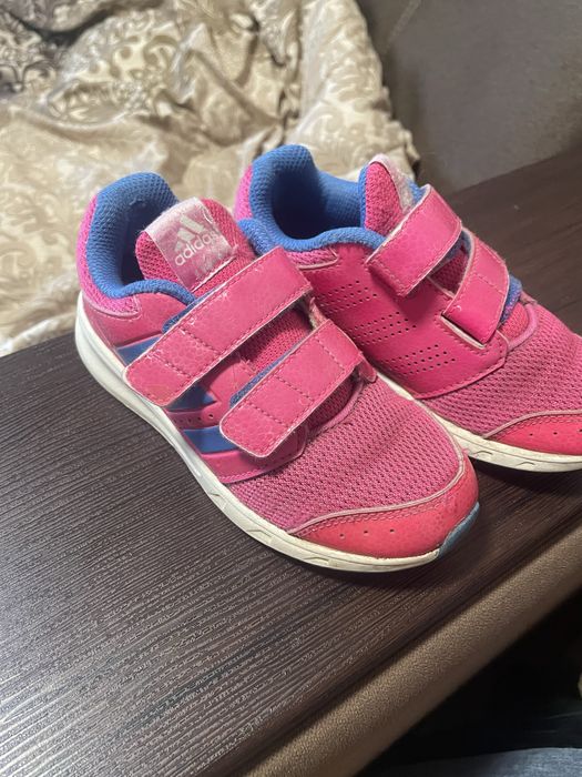 Дитячі кросівки Adidas