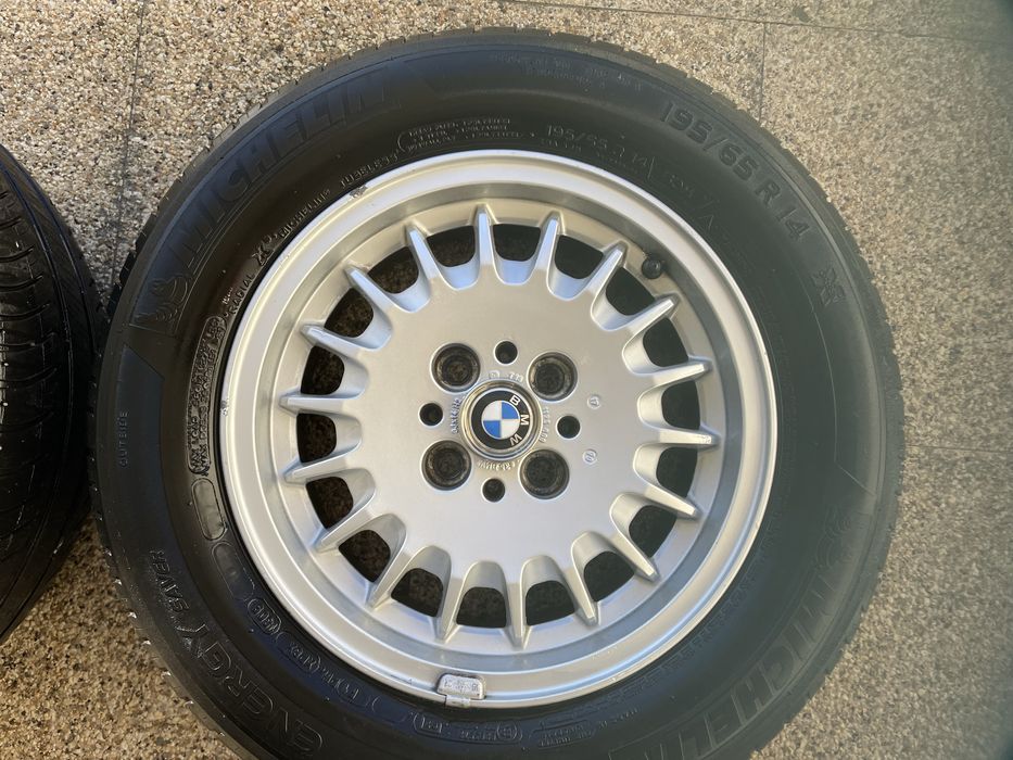 4x Jantes BMW E30 14" Carica Bottletop com 4 pneus Michelin