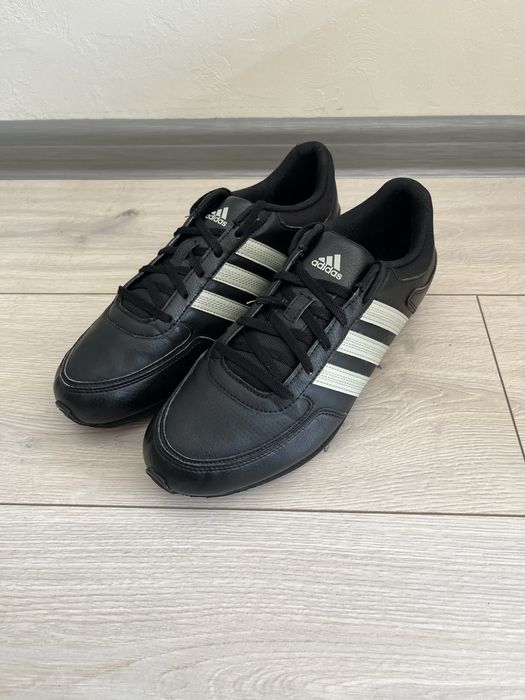 Кроссовки Adidas Neo Oirab