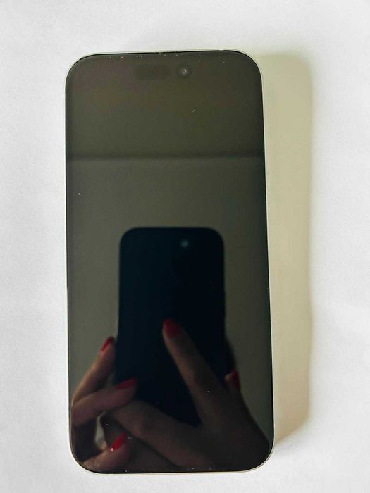 iPhone 15 - 128GB