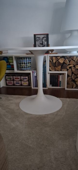 Mesa redonda branca IKEA