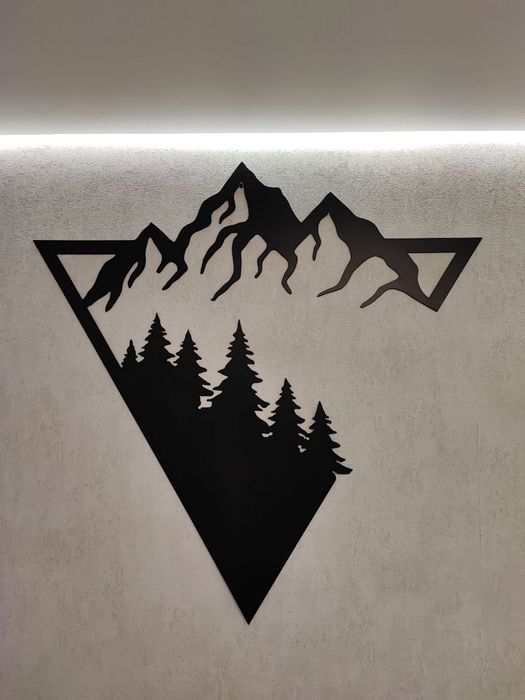 Картина з металу "Горы ліс у трикутнику"