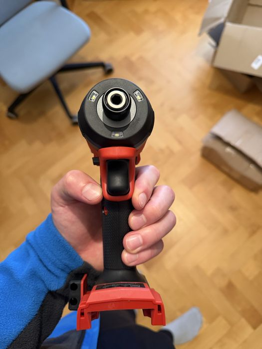 Zakrętarka udarowa milwaukee M18 FID3 nowa
