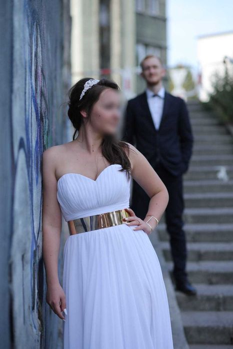 Suknia ślubna fasson M/L