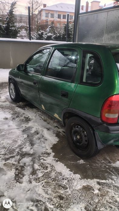 Продам авто Опель корса 1997року