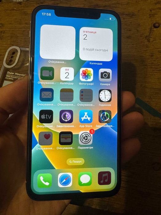 продаю айфон 10 256gb