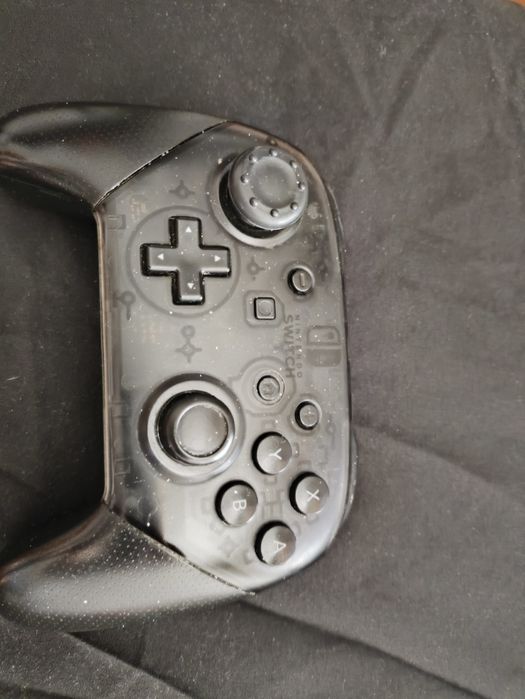 Nintendo Switch V2 DESBLOQUEADO + Pro Controller + Case