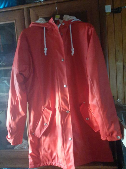 Płaszcz przeciwdeszczowy ocieplany