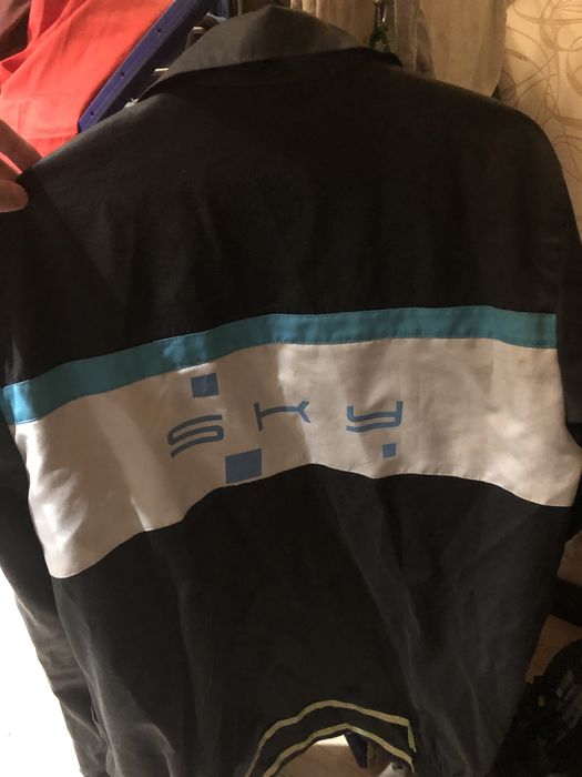 Продам спецовки куртки