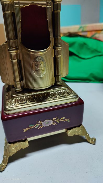 Cigarreira caixa de música vintage