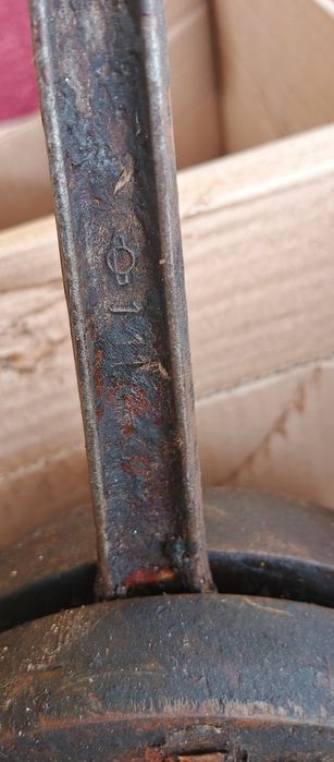 Колінвал іж планета новий