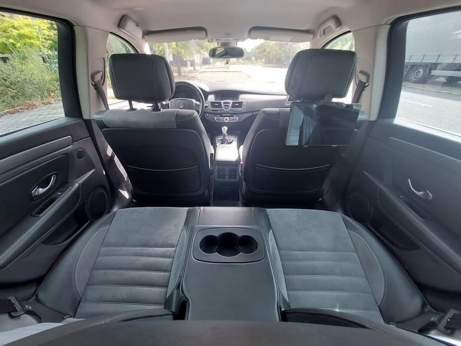 Renault Laguna 2013 4control