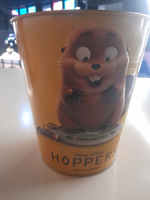 Balde de pipocas do filme hoppers