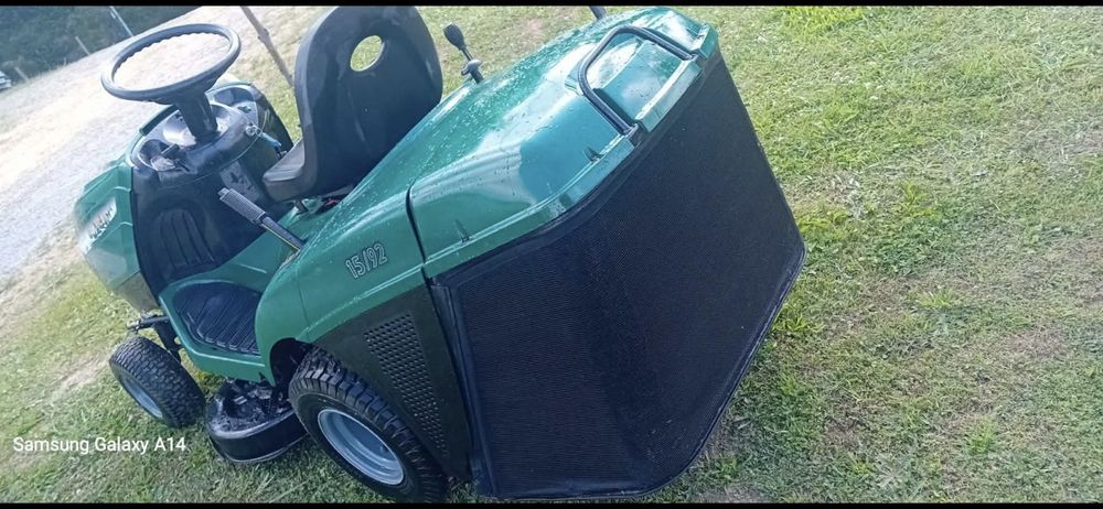 Corta relva automático com 15cv.