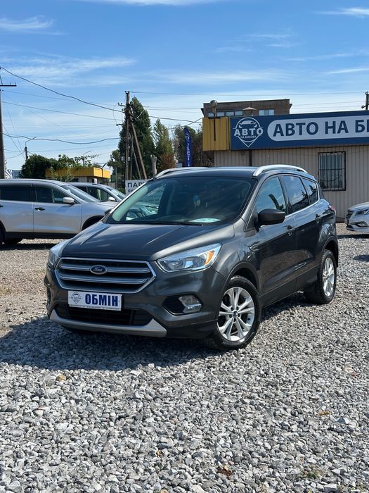 Продам Ford Escape SE 2017 рік можлива розстрочка, кредит, обмін!