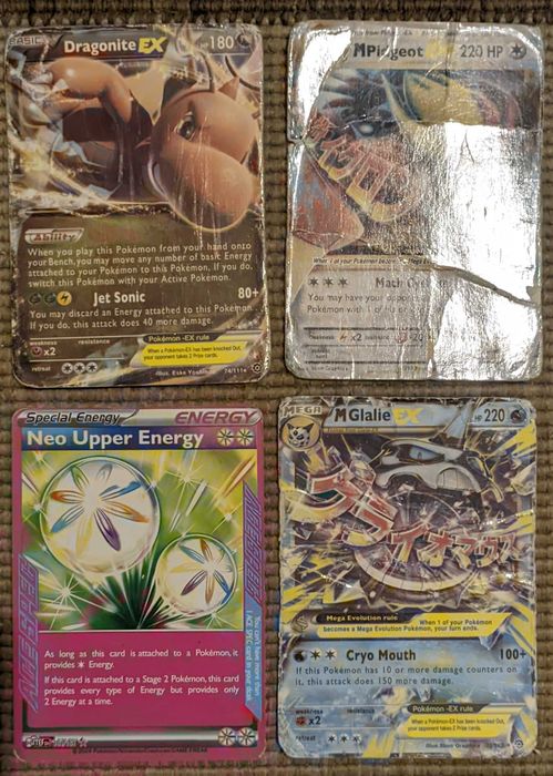 Cartas Pokémon Bulk e Individuais