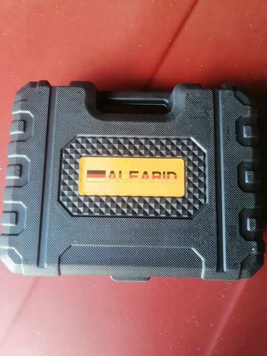 Шуруповерт.    .