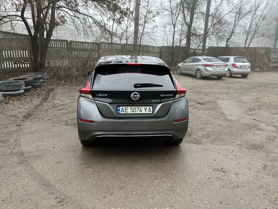 АРЕНДА. Ниссан Лиф2. 62квт. Полная комплектация. 2018г.