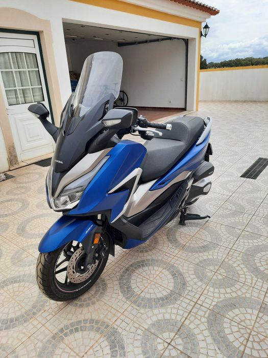 Honda Forza 350 - 5700 Km