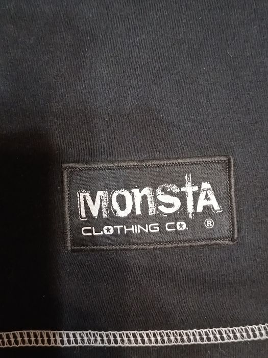 Продам оригинальные мужские майки для занятий в зале  Monsta USA  L