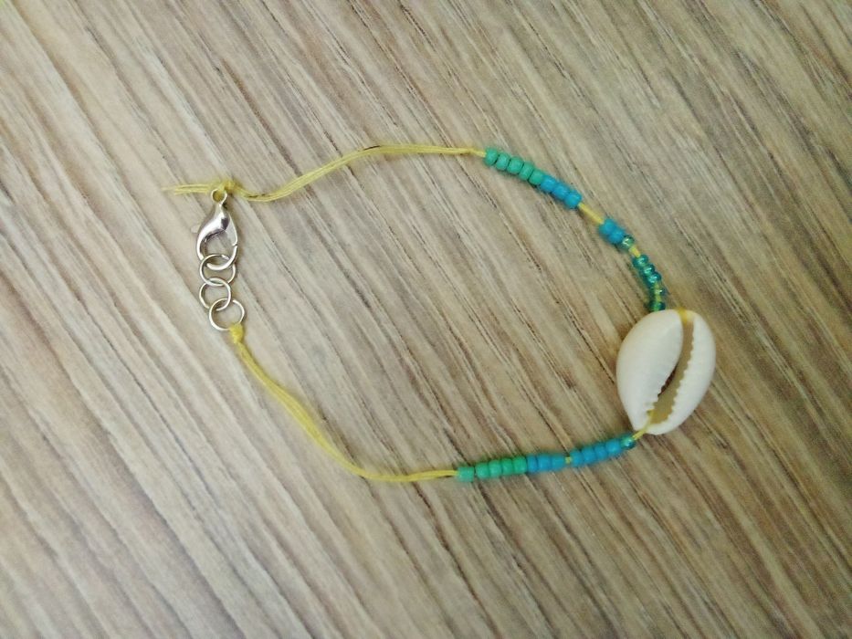Naszyjnik z muszelkami i bransoletki w hawajskim stylu :3