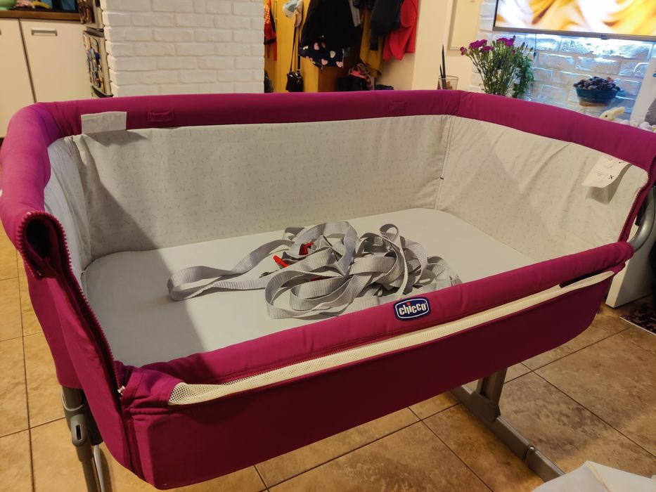 Łużko dostawne - "dostawka" CHICCO + przewijak