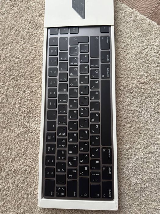 Apple Magic Keyboard with Numeric Keypad (Space Gray)