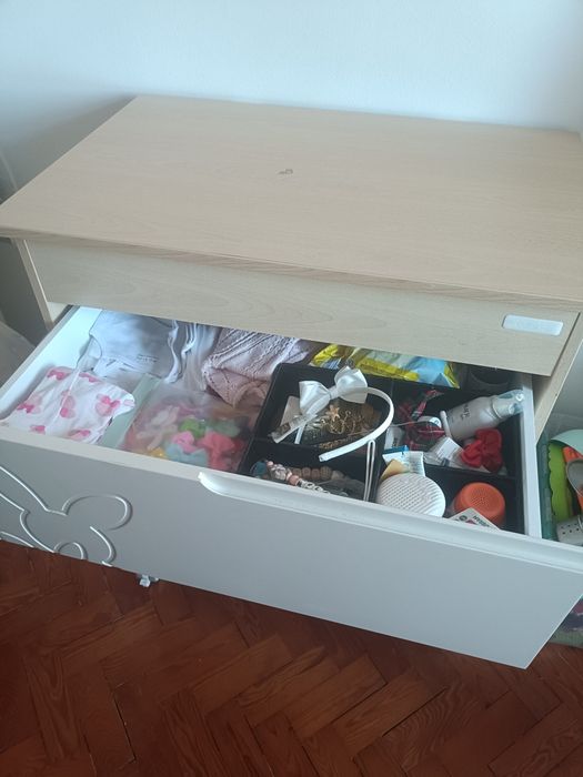 Cómoda quarto criança