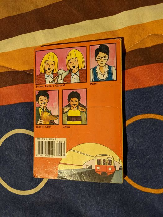 LIVRO Uma Aventura na Terra e no Mar