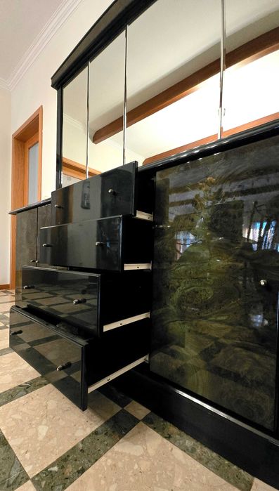 ÚNICO! Mural e Aparador de Sala de Jantar com Design