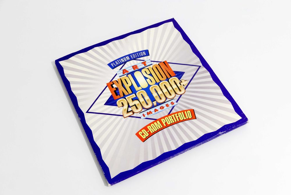 Retro komputery: komplet płyt z clip artami z lat 2000, na prezent!